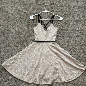 Mini Formal/ Party Dress! Size Small.